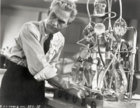 Boris-Karloff-in-Lab[1].jpg