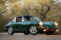 1967_porsche_911s_targa.jpg
