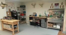 reloading room 2022.jpg reloading room 2022.jpg