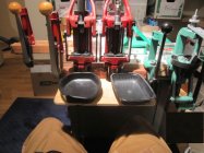 Reloading bench shelf 12-4-2011.jpg