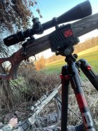 tripod.jpg