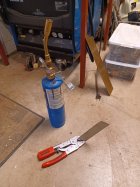 04 Torch and steel for heating belt (Large).jpg