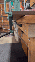 v44-3.gif