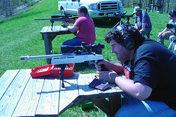 chris2607fingers2.jpg