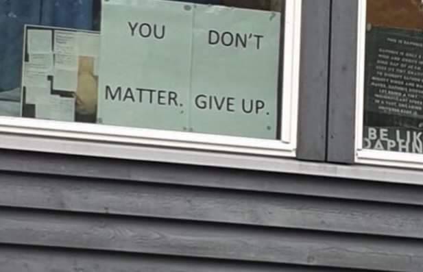 tumblr_pxxsawkQNo1tg01n9o1_640.jpg