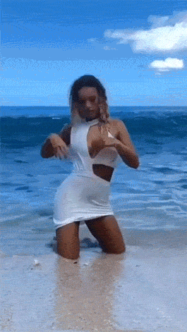 tumblr_pwnpnaqfwj1yri6y0o1_400.gif