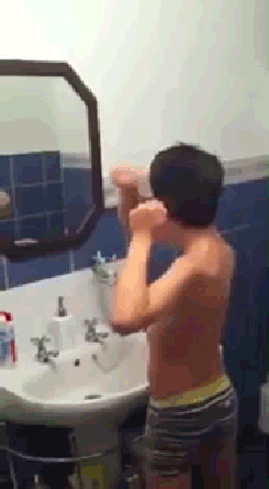 tumblr_pq50z8P6a01ukxxj7o1_400.gif