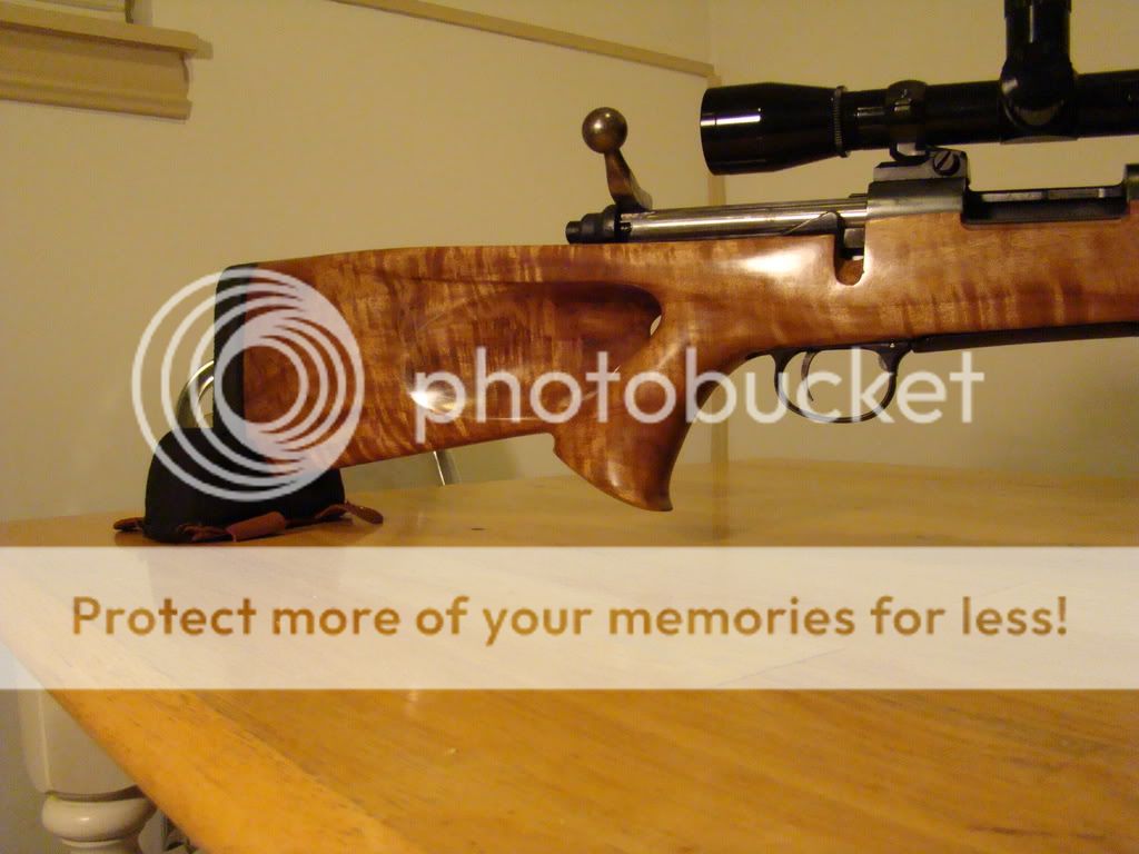 22br005.jpg